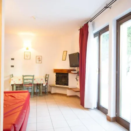 아파트 Locazione Turistica Frejus *